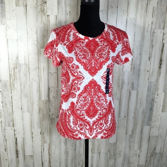 Lucky Brand Bandana Print Red Tee Shirt Top Blouse - Picture 2 of 7